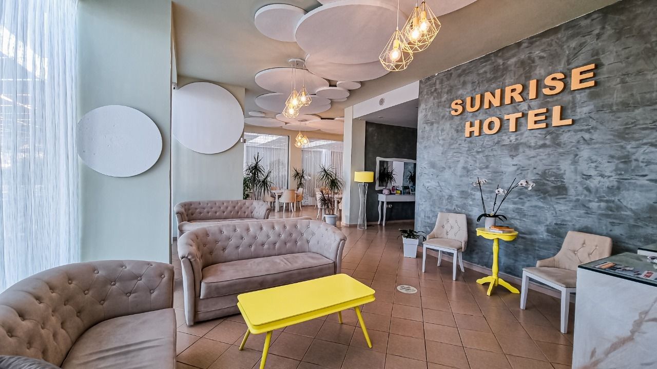 Sunrise Hotel